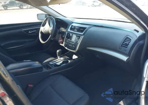 2016 Nissan Altima 2.5/2.5 S/2.5 Sl/2.5 Sr/2.5 Sv z USA, uszkodzony, nr VIN 1N4AL3AP0GN324724